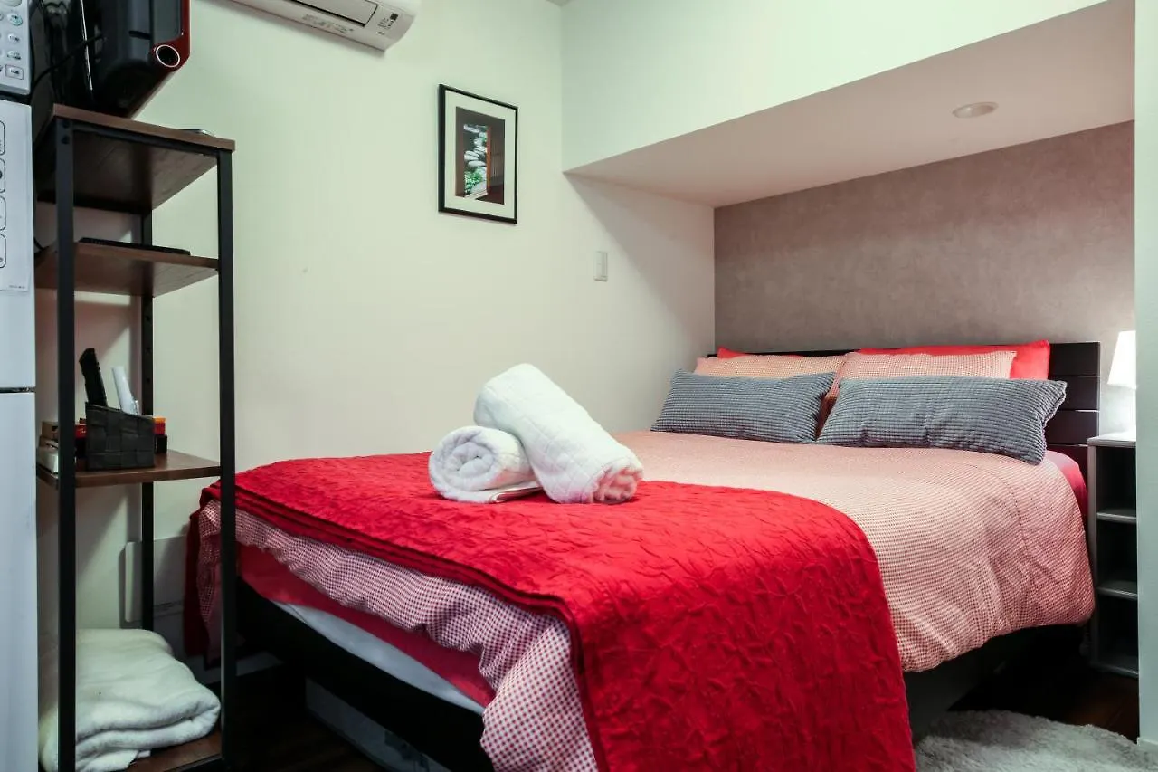 North Cottage Studio Apartment With Private Entrance 3*, Tokyo Giappone